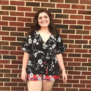 Meet your Posher, Saige